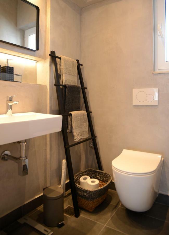 Boutique Apartment In Chalandri Athens Exterior photo